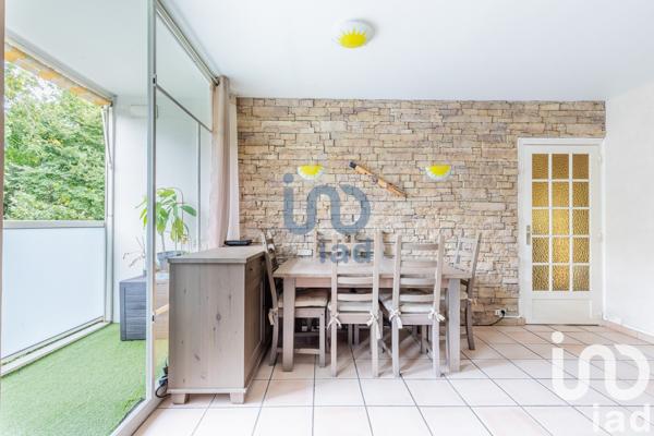 Appartement 4 pièces de 69 m² à Savigny-sur-Orge (91600)