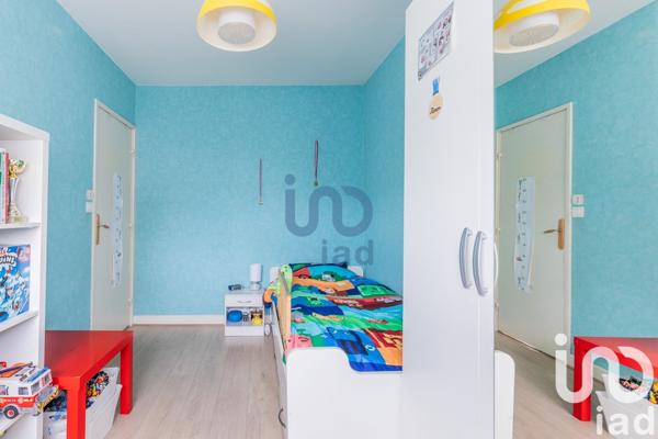 Appartement 4 pièces de 69 m² à Savigny-sur-Orge (91600)