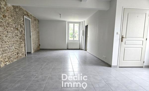 Vente maison à rénover Hiersac, 157m² 5 pièces 189 000€ Charente
