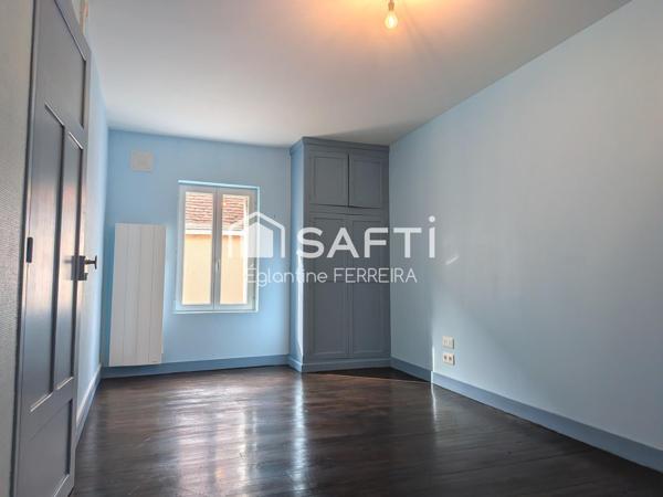 LEVROUX, Maison de ville T4 rénovée de 94m² avec cour et jardinet