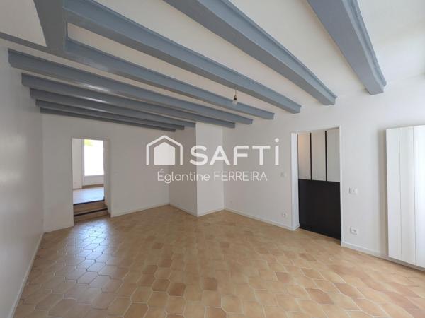 LEVROUX, Maison de ville T4 rénovée de 94m² avec cour et jardinet