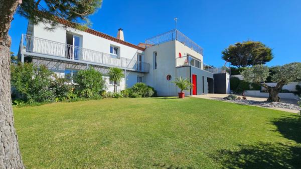 Maison/Villa avec vue mer à Vaux sur Mer de 209.65m2