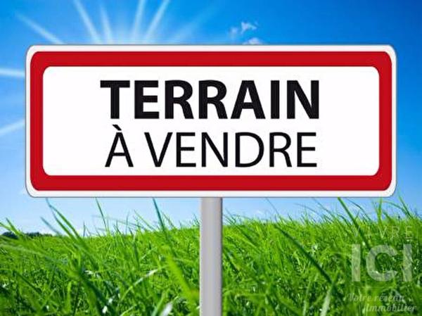 Terrain constructible - 967m² - Carquefou - Housseau