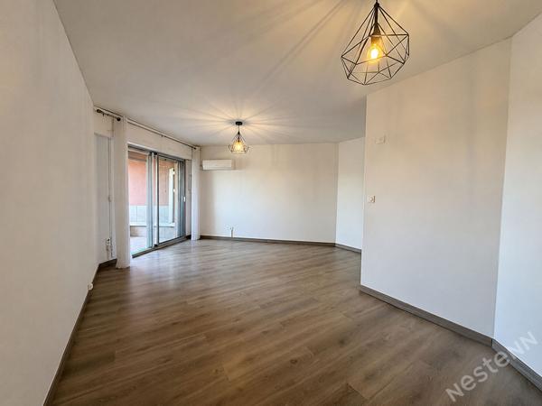 Agen - Grand T1 climatisé, avec balcon et stationnement