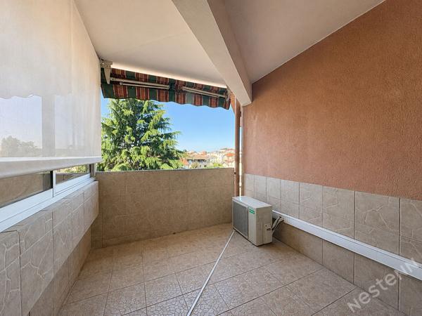 Agen - Grand T1 climatisé, avec balcon et stationnement