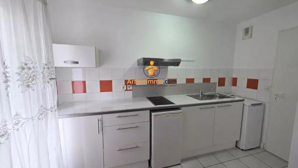 Vente                                                      Appartement
                        
                     2 pièces                      48 m2                     à Lourdes
