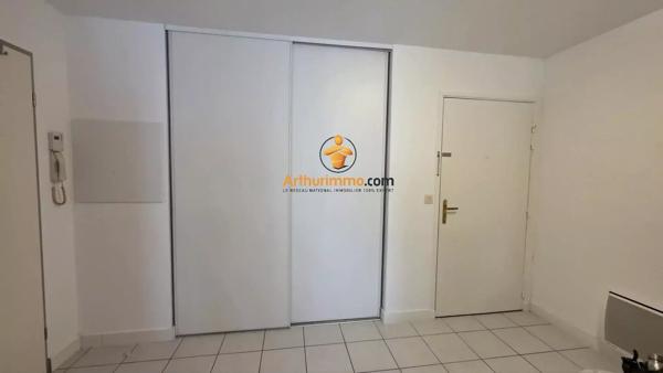 Vente                                                      Appartement
                        
                     2 pièces                      48 m2                     à Lourdes