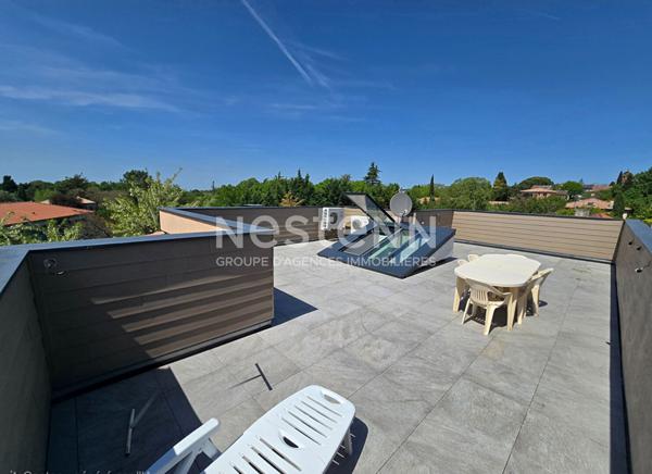 Toulouse Pouvourville 31400 maisont T6 de 213 m² -terrain de 271 m² - toit terrasse de 67m² avec parking