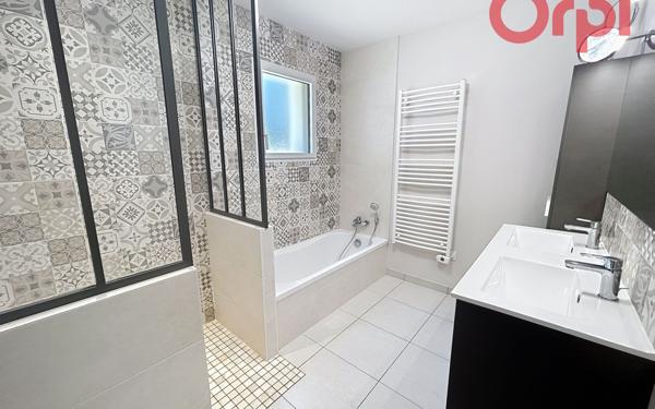 Maison à vendre    4 pièces •  Talmont-Saint-Hilaire