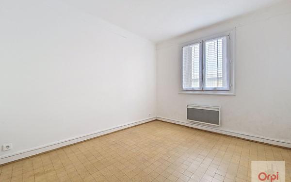 Appartement à louer    3 pièces •  Ajaccio