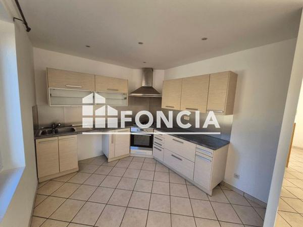 Location Maison 4 pièces 89.6 m² - 10 CITE DE VERDUN Crets En Belledonne 38830