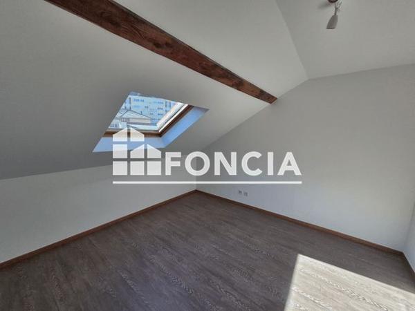 Location Maison 4 pièces 89.6 m² - 10 CITE DE VERDUN Crets En Belledonne 38830