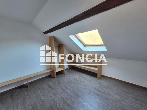 Location Maison 4 pièces 89.6 m² - 10 CITE DE VERDUN Crets En Belledonne 38830