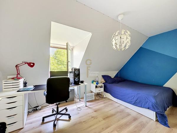 Individuelle récente, 5 chambres+bureau