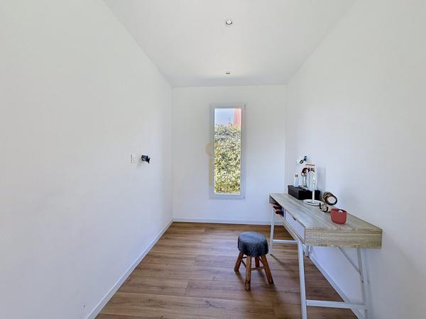 Individuelle récente, 5 chambres+bureau