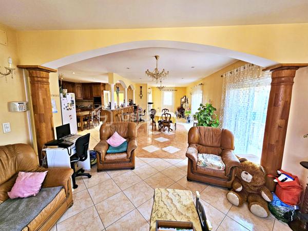 Maison traditionnelle de 230 m²