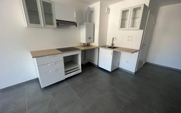Appartement à louer    2 pièces • 45,92 m2 Toulon