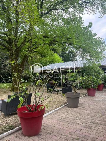 Hôtel-restaurant de charme avec parc arboré + logement