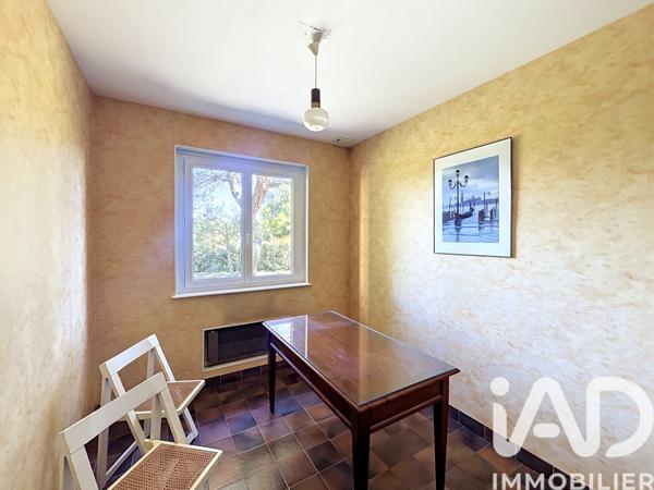Maison à vendre 9 pièces 232 m² Pont-Saint-Esprit
