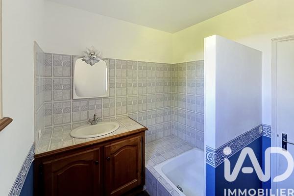 Maison à vendre 9 pièces 232 m² Pont-Saint-Esprit