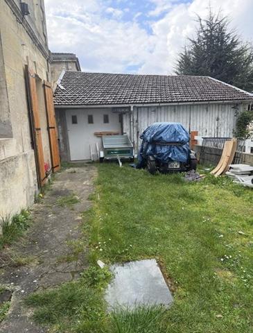 Immeuble BEGLES 205 M2