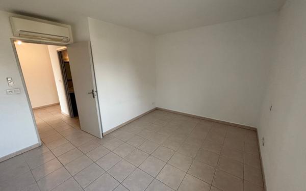 Appartement à vendre    2 pièces • 51 m2 Monteux