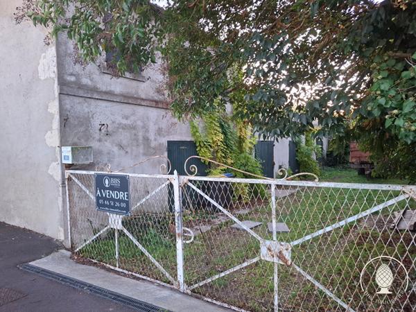 Maison "ENTIEREMENT A RÉNOVER" à Sainte Soulle - Référence NB235 , Sainte soulle