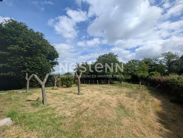 MAISON A LOUER 5 CHAMBRES - CAMPAGNE DE TREDION - Terrain 1000 m² environ - Sous sol