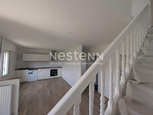MAISON A LOUER 5 CHAMBRES - CAMPAGNE DE TREDION - Terrain 1000 m² environ - Sous sol