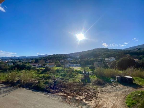 appartement à vendre 3 pièces BORGO (20) de 70 m2 avec terrasse de 14 m2