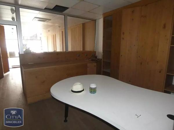 Local commercial à louer 74m²