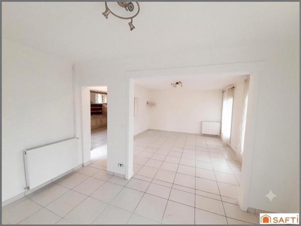 Maison de plain pied 95m2, 3 chambres, garage