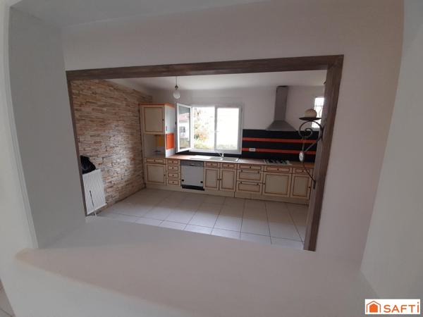 Maison de plain pied 95m2, 3 chambres, garage