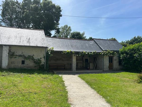 Maison ancienne de 5 pièces à vendre à Saumur, au calme