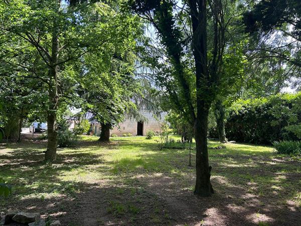 Maison ancienne de 5 pièces à vendre à Saumur, au calme
