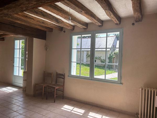 Maison ancienne de 5 pièces à vendre à Saumur, au calme