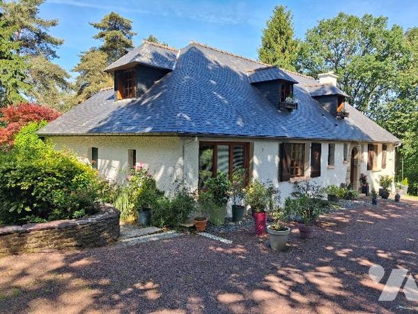 Maison en campagne de 154 m² avec terrain d'environ 8300 m².
