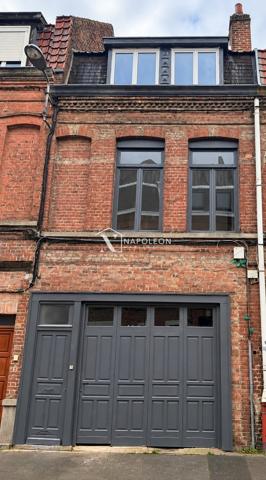 Immeuble de rapport à vendre Lille-Fives – 3 lots cadastrés – Local commercial et 2 T2 meublés – 26 040 € de loyers annuels HC