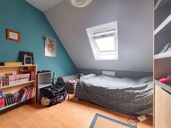 Maison Angers 6 pièces 119.17 m2, quatre chambres et un bureau, plain-pied, garage