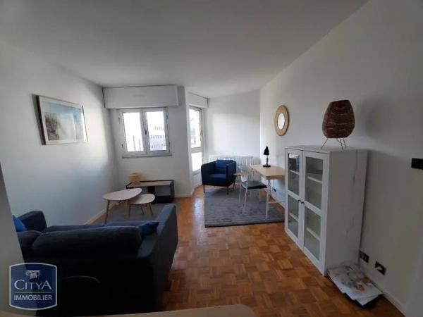 Appartement à louer 2 pièces 41.65m²