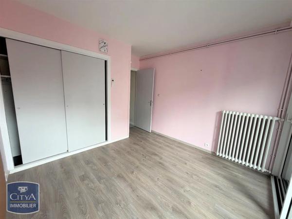 Appartement à louer 3 pièces 59.83m² Montauban (82000)