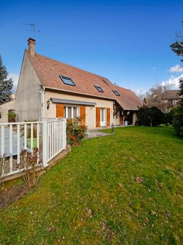 Maison traditionnelle de 171 m²