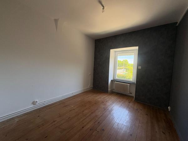 A LOUER MAISON T4 -  CAMPAGNE PLEDRAN