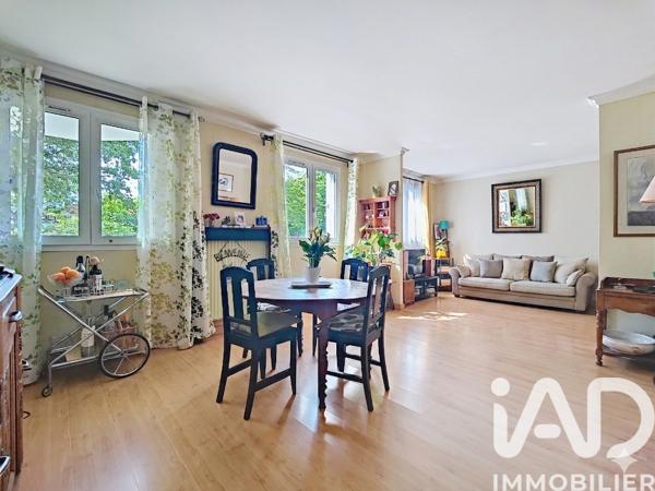 Appartement à vendre 4 pièces 69 m² Maurepas