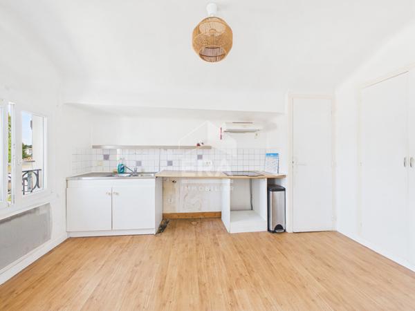 Vente - Anglet limite Biarritz - T2 -  42m² carrez/53m² utiles  cave et stationnement
