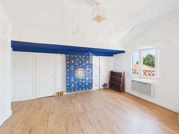 Vente - Anglet limite Biarritz - T2 -  42m² carrez/53m² utiles  cave et stationnement