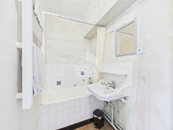 Vente - Anglet limite Biarritz - T2 -  42m² carrez/53m² utiles  cave et stationnement