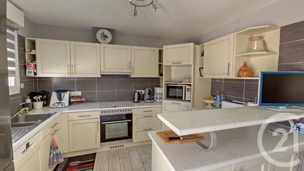 Maison à vendre  6 pièces - 143 m 2   SURZUR  - 56