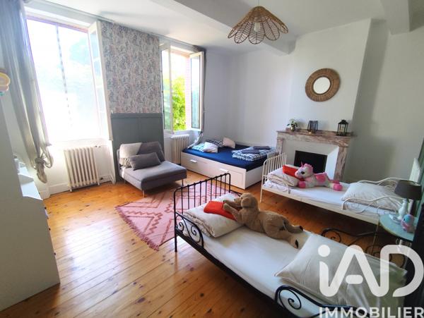 Maison à vendre 6 pièces 180 m² Lézat-sur-Lèze