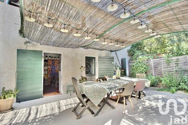 Maison 4 pièces de 68 m² à Roquevaire (13360)